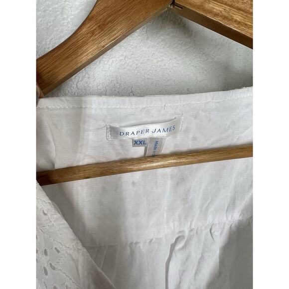 Draper James White Eyelet V- Neck Top Size XXL - Picture 3 of 5